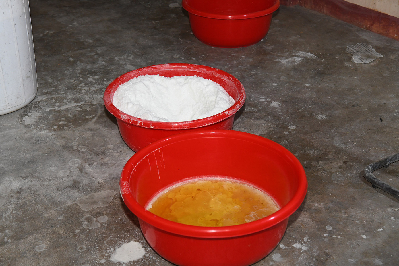 Cận cảnh khu nhà xưởng và số ma túy thu giữ trong chuyên án. Ảnh: CACC Cận cảnh khu nhà xưởng và số ma túy thu giữ trong chuyên án. Ảnh: CACC