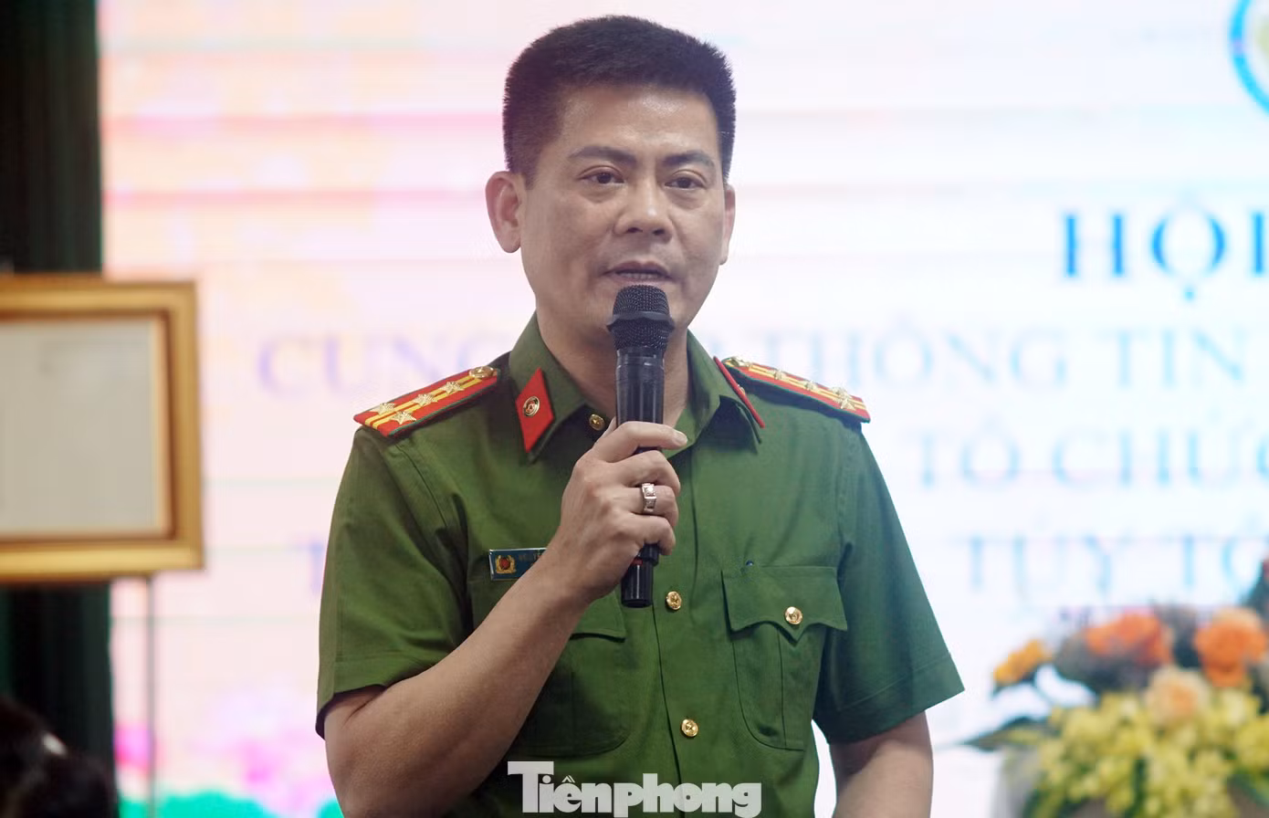 Đại tá Nguyễn Bá Thành - Phó Giám đốc, Thủ trưởng Cơ quan CSĐT Công an tỉnh Khánh Hòa. Ảnh: Thanh Hà.
