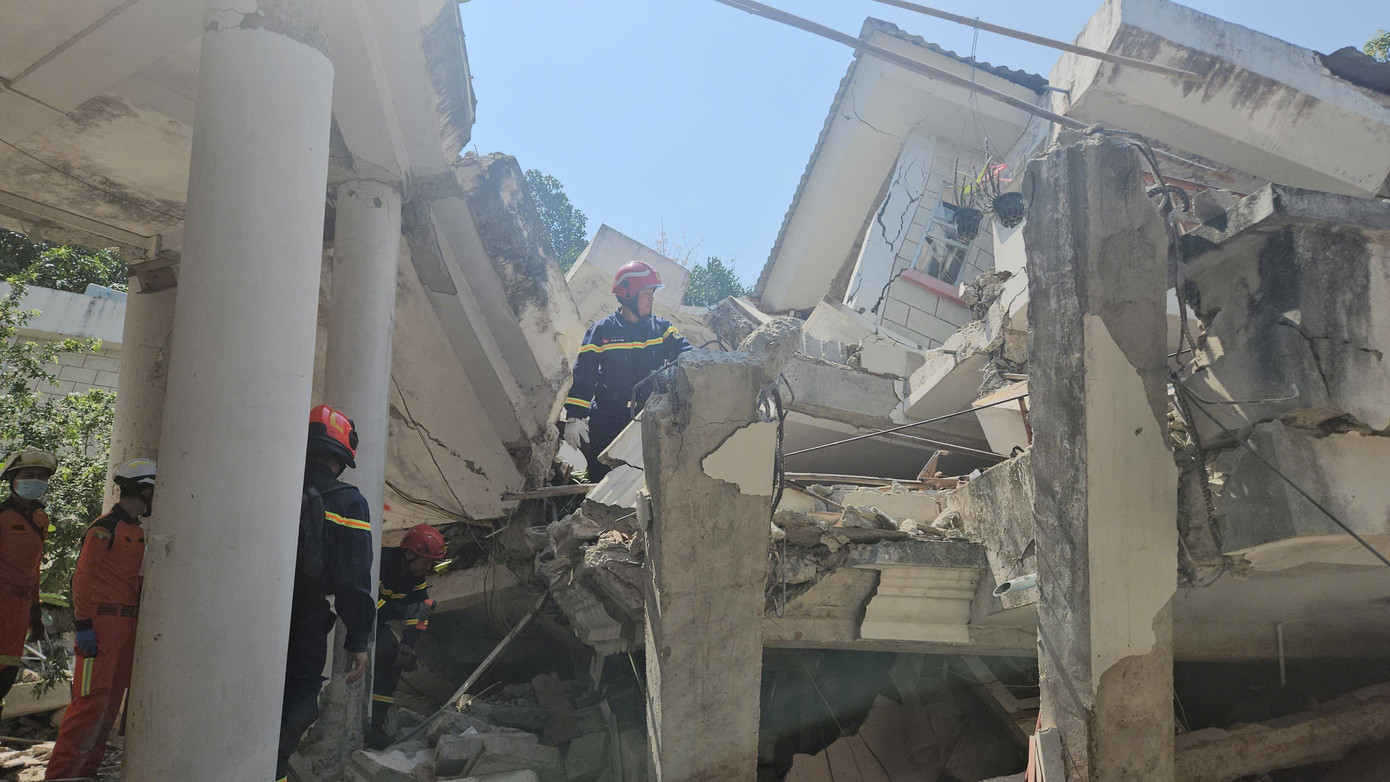 Hiện trường lực lượng tìm kiếm là căn nhà 2367 khu dân cư Balathidi, thị trấn Zabuthiri, thủ đô Nây-pi-tô, Myanmar. Ảnh: Lê Hoàng