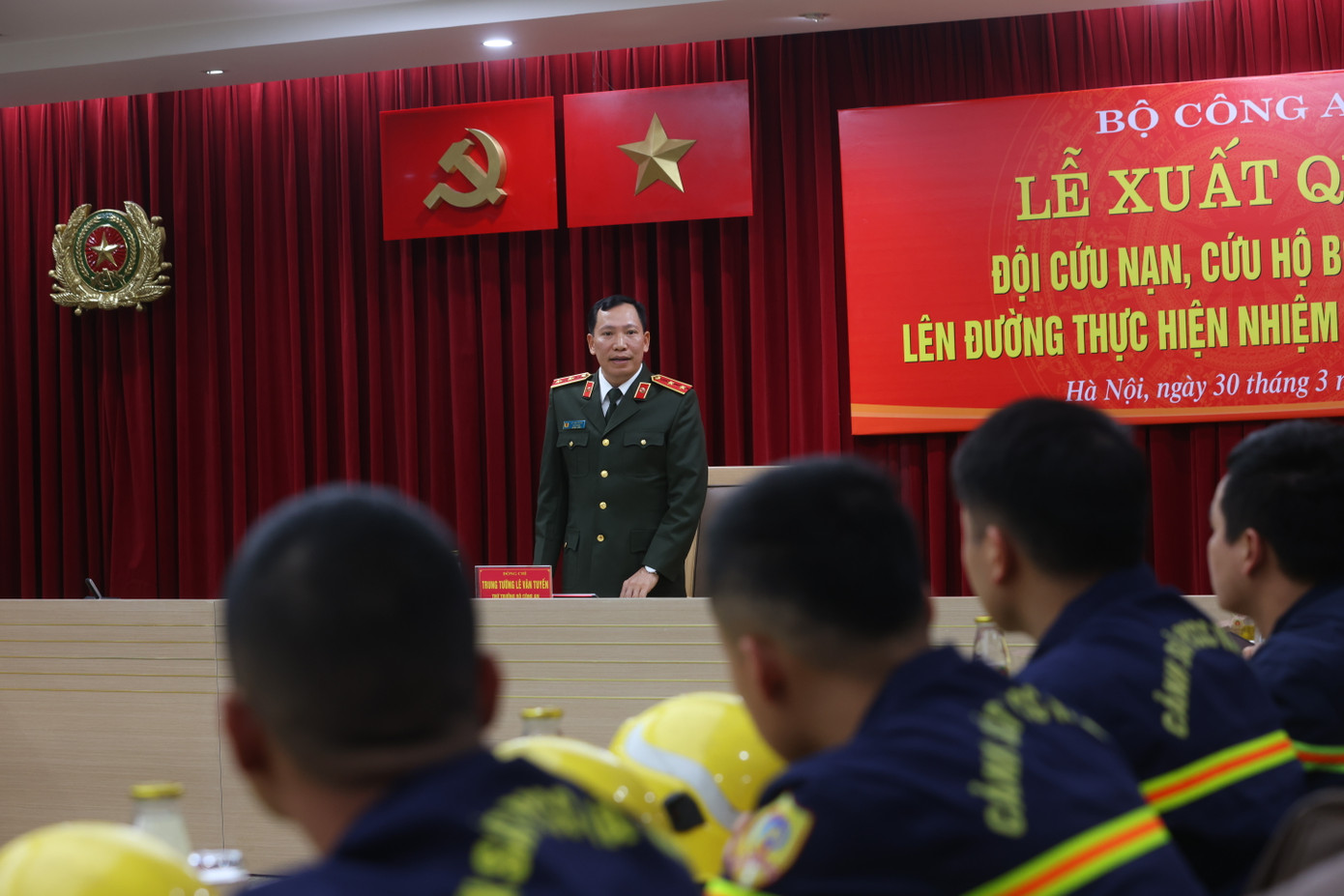 Trung tướng Lê Văn Tuyến - Thứ trưởng Bộ Công an chủ trì buổi Lễ. Ảnh: Phạm Kiên Trung tướng Lê Văn Tuyến - Thứ trưởng Bộ Công an chủ trì buổi Lễ. Ảnh: Phạm Kiên