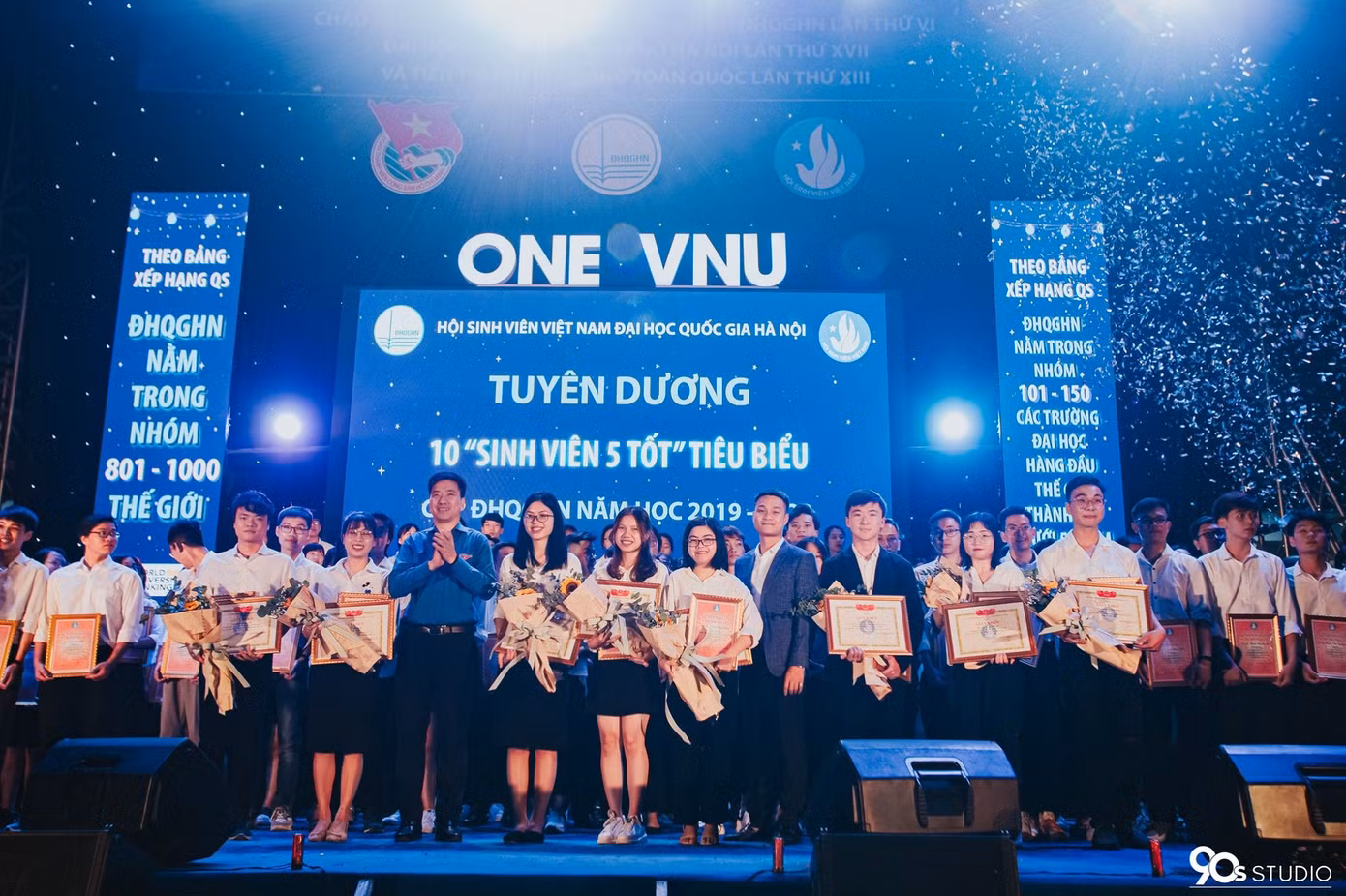 Tuyên dương "Sinh viên 5 tốt"