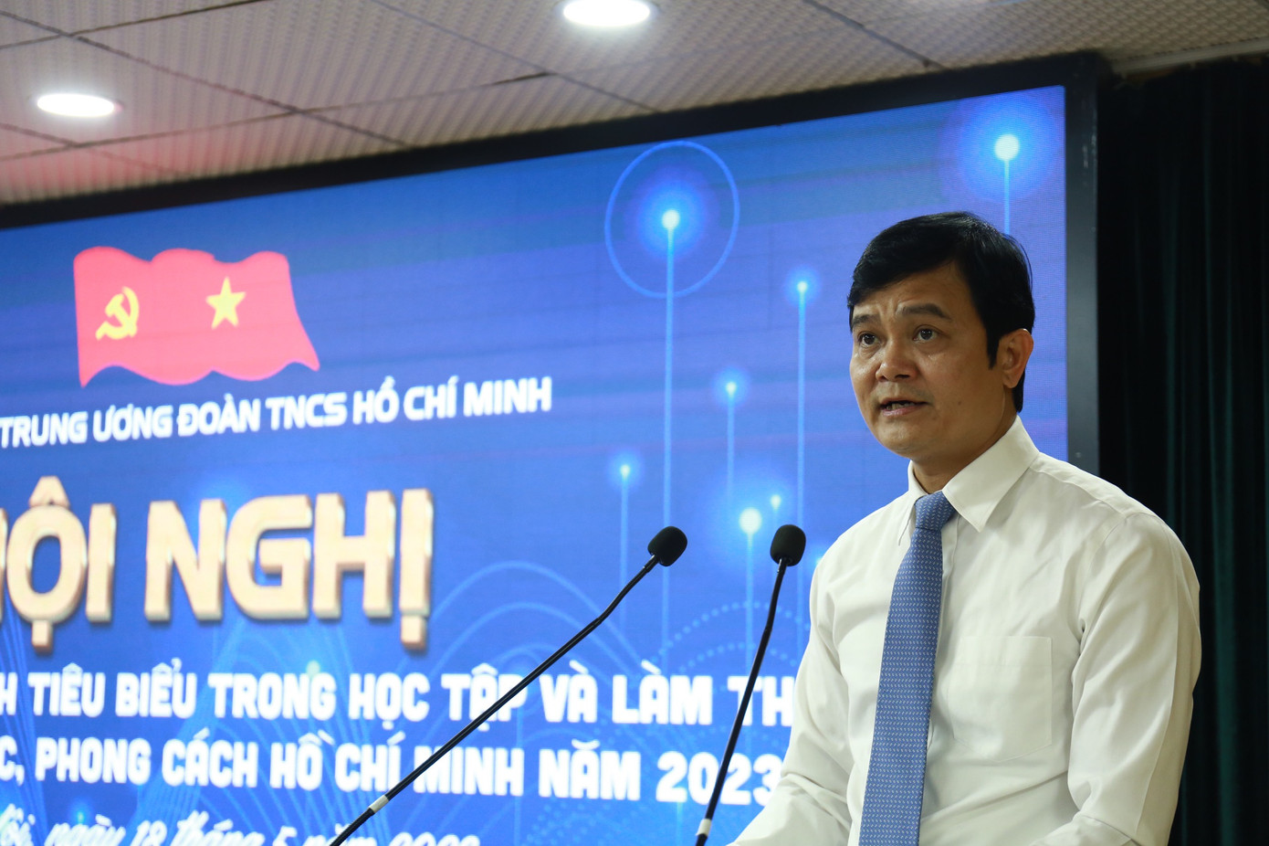 Anh Bùi Quang Huy, Ủy viên dự khuyết T.Ư Đảng, Bí thư thứ nhất T.Ư Đoàn, Bí thư Đảng ủy T.Ư Đoàn phát biểu tại chương trình. Ảnh: Bảo Anh