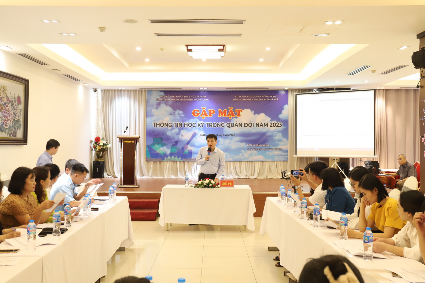 Cơ hội cho hàng trăm học sinh trở thành 'chiến sĩ nhí' ảnh 1