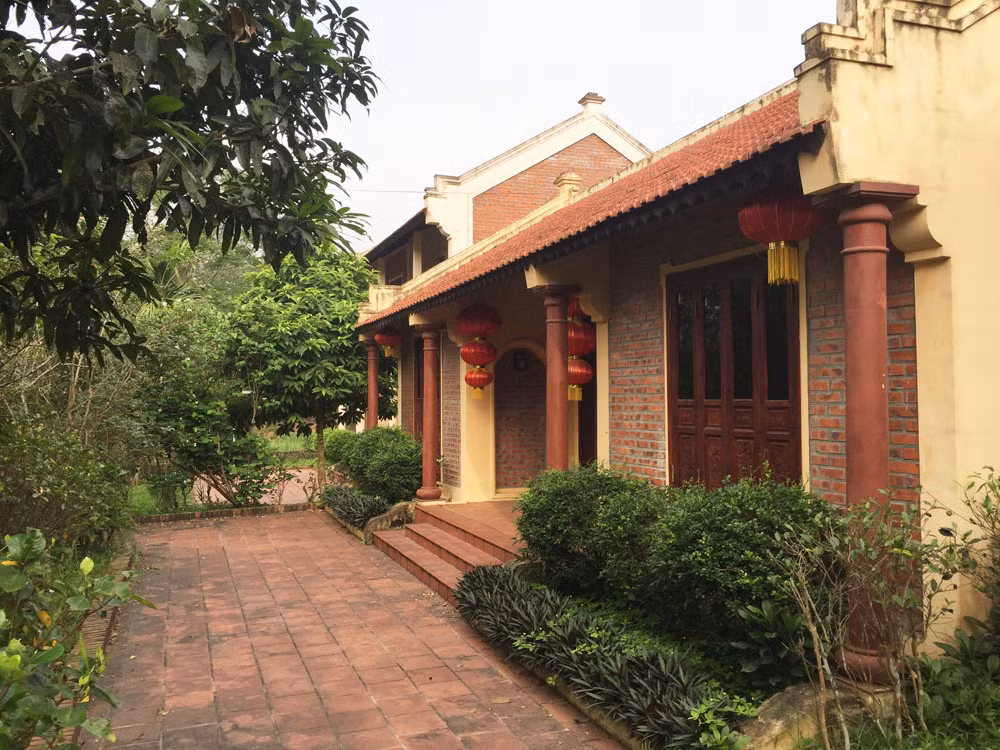 Cận cảnh loạt biệt thự, khu sinh thái tồn đọng và 'mọc' mới ở Ba Vì ảnh 2