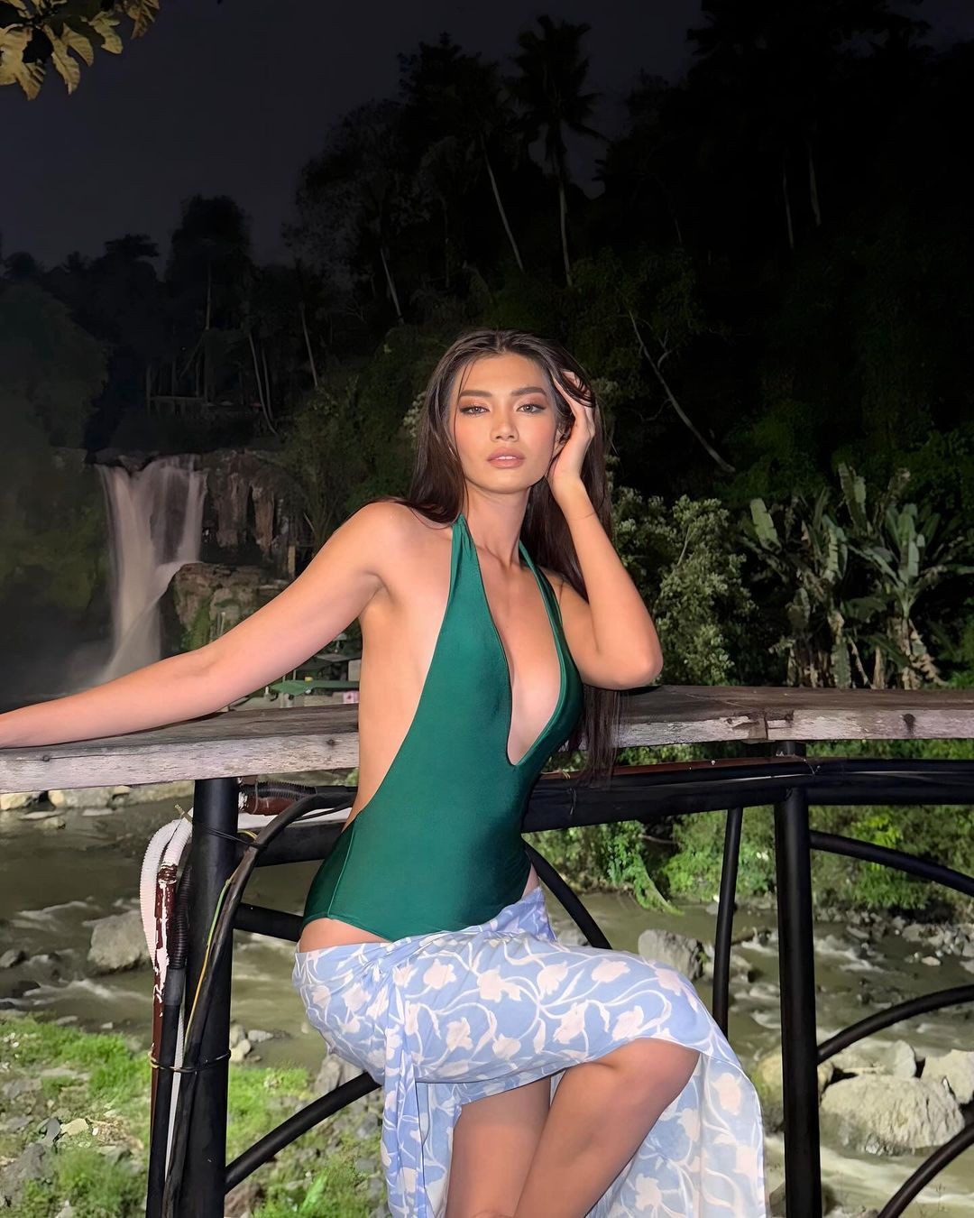 Ni Ni Lin Eain - Á hậu 1 Hoa hậu Hòa bình Quốc tế 2023 bị tố vô ơn.