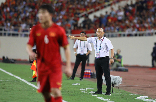 Điểm 10 cho Công Phượng và thầy Park Hang Seo ảnh 2