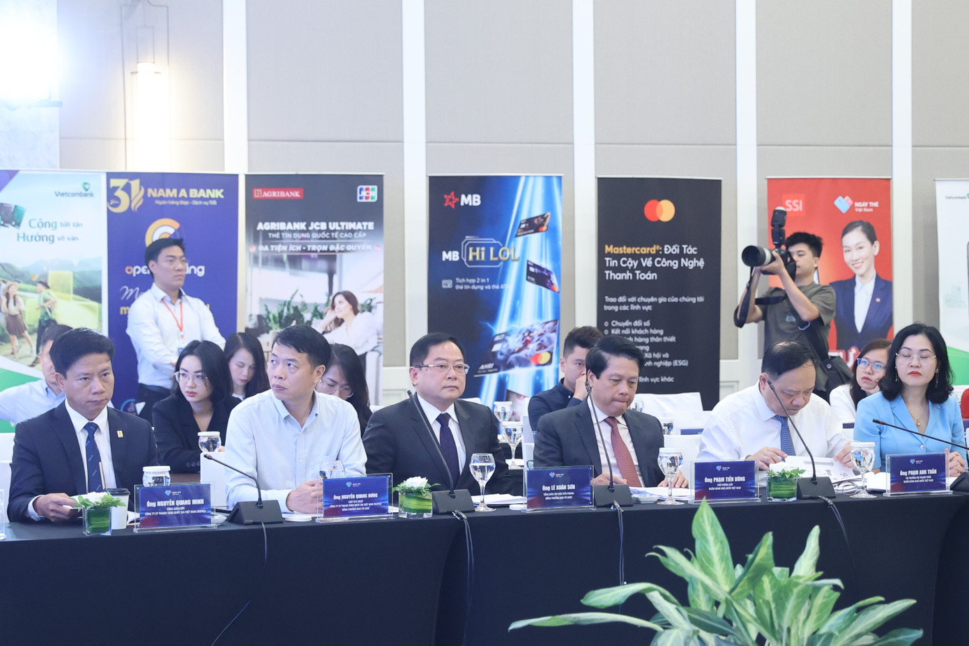 Các đại biểu tham gia hội thảo. Ảnh: Trọng Tài