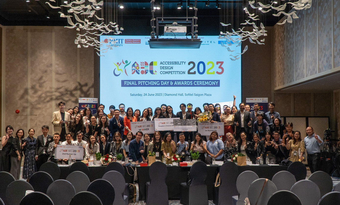 ADC 2023 quy tụ khoảng 110 sinh viên từ khu vực châu Á-Thái Bình Dương và 40 chuyên gia đến từ các ngành nghề khác nhau.