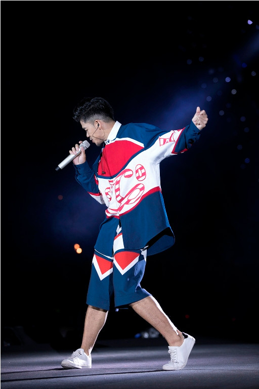 Lấp lánh sắc màu đêm thi Người đẹp Biển - Người đẹp Du lịch ảnh 6