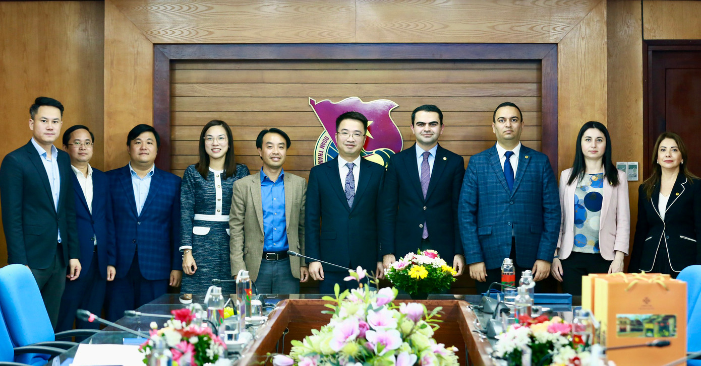 Các đại biểu tại buổi tiếp. Ảnh: Vương Anh Các đại biểu tại buổi tiếp. Ảnh: Vương Anh