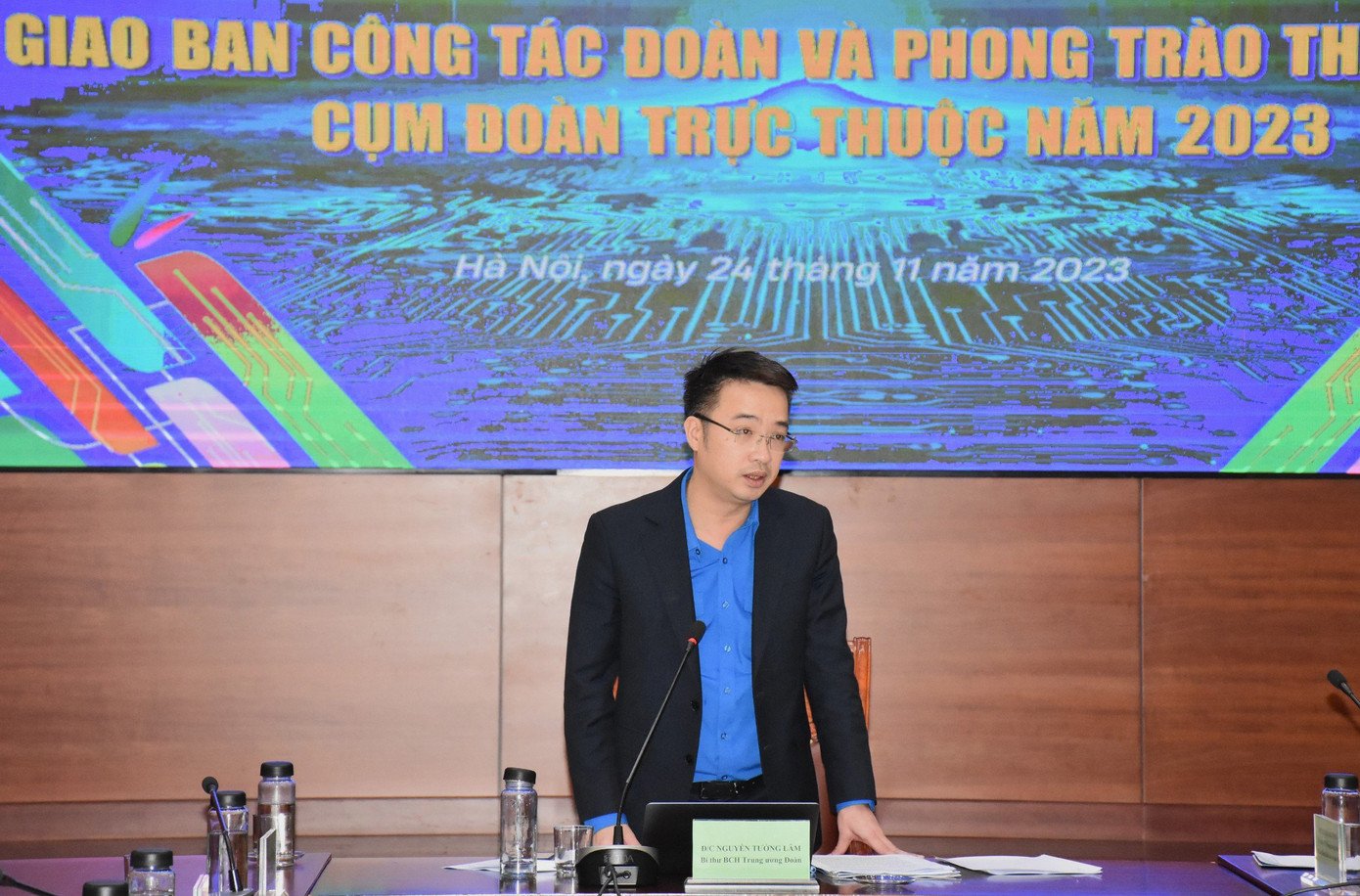 Bí thư T.Ư Đoàn Nguyễn Tường Lâm phát biểu kết luận. Bí thư T.Ư Đoàn Nguyễn Tường Lâm phát biểu kết luận.