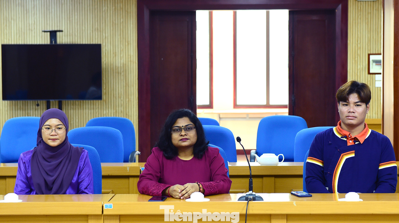 Các tình nguyện viên ASEAN tham gia hoạt động tại Việt Nam. Ảnh: Xuân Tùng