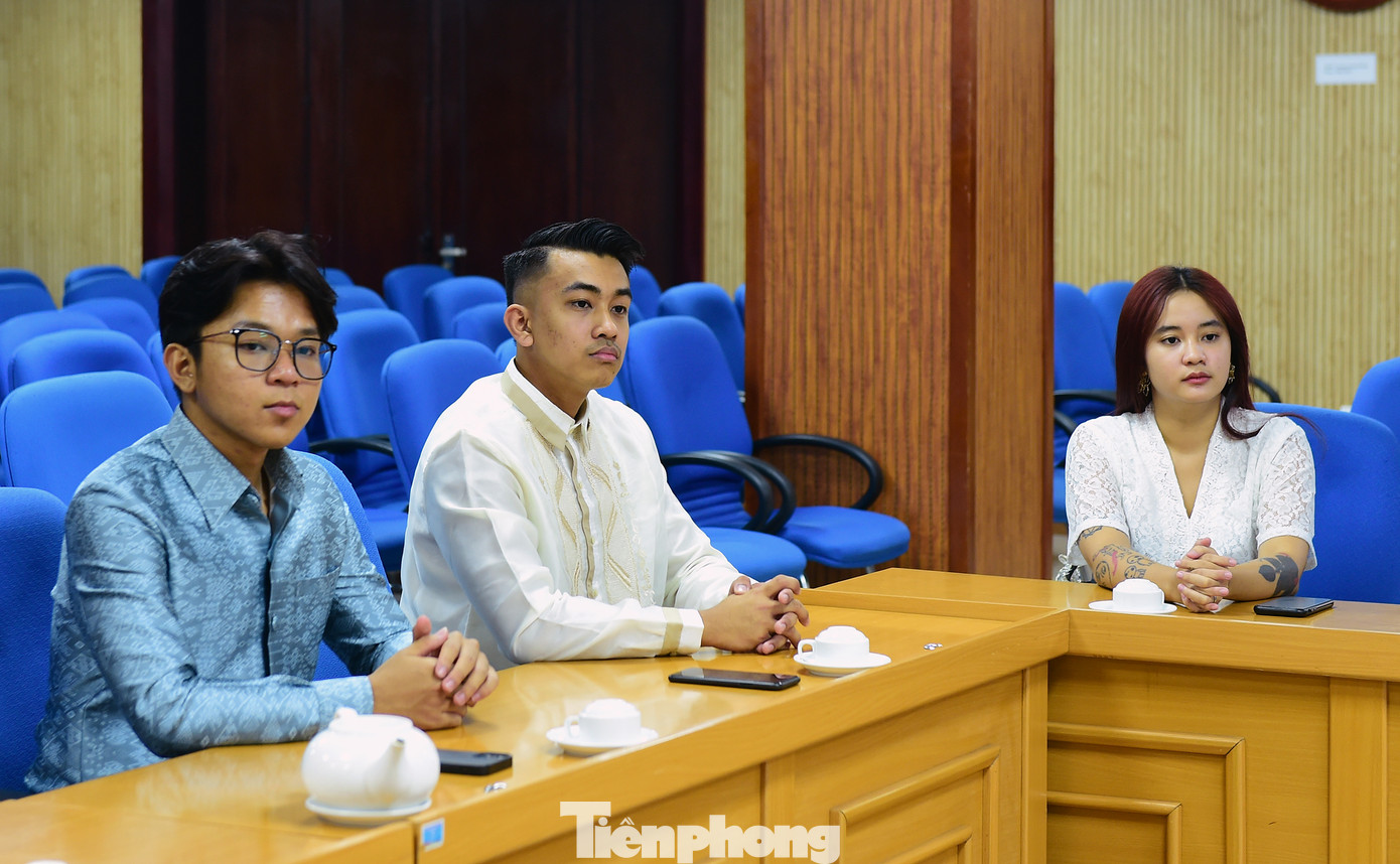 Các tình nguyện viên ASEAN tham gia hoạt động tại Việt Nam. Ảnh: Xuân Tùng