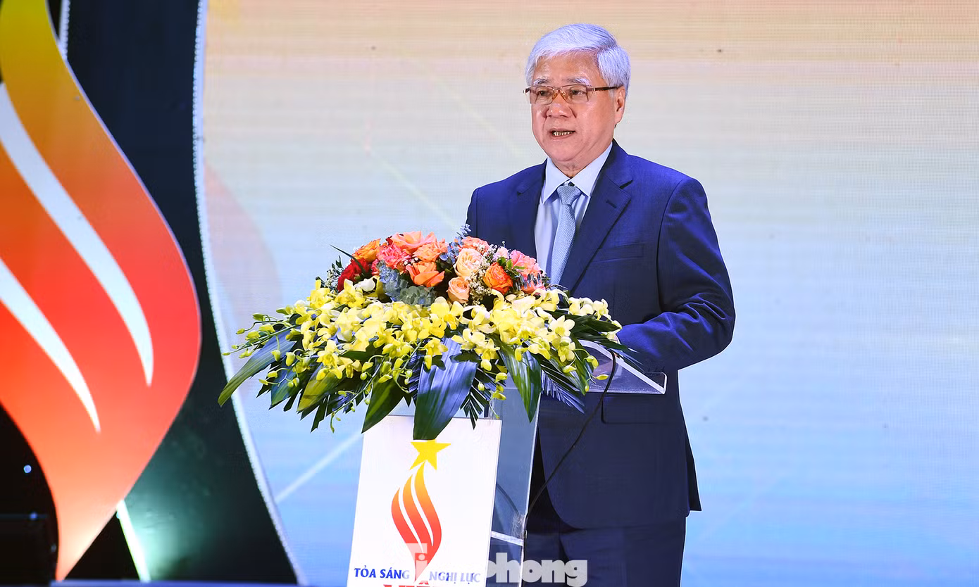 Ông Đỗ Văn Chiến phát biểu tại chương trình. Ảnh: Xuân Tùng