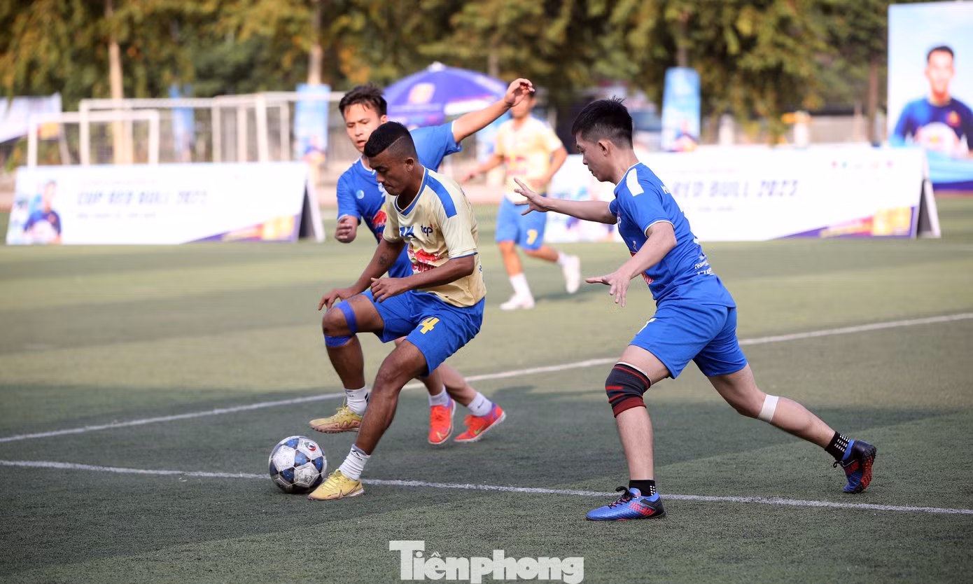 Hai đội Changshin Việt Nam và Hyundai Thành Công VN đã trải qua hai hiệp đấu và màn đá luân lưu nghẹt thở để phân định chức vô địch. Ảnh: Lâm Đăng Hải
