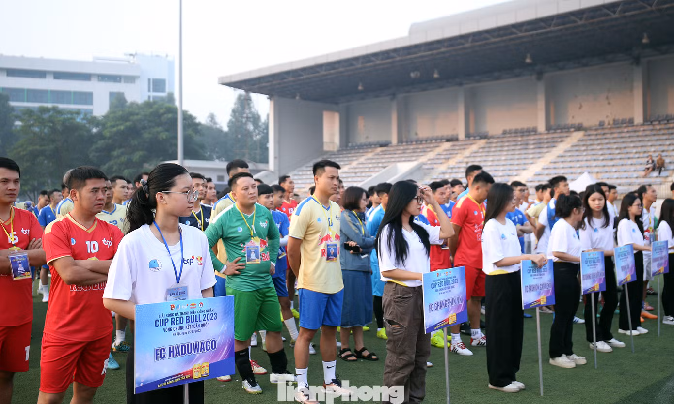 8 đội bóng mạnh nhất tranh tài trong vòng Chung kết. Ảnh: Lâm Đăng Hải
