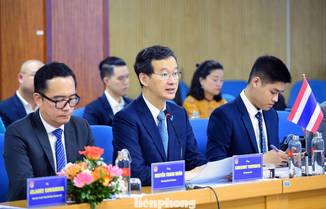 Quang cảnh buổi làm việc giữa T.Ư Đoàn và TCP. Ảnh: Xuân Tùng Quang cảnh buổi làm việc giữa T.Ư Đoàn và TCP. Ảnh: Xuân Tùng