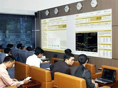 Giao dịch tại một sàn vàng “chui”.