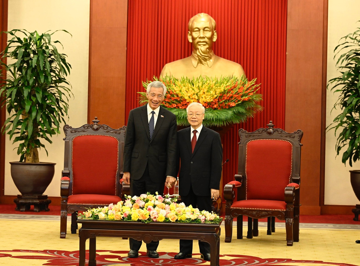 Tổng Bí thư Nguyễn Phú Trọng tiếp Thủ tướng Singapore Lý Hiển Long, ngày 28/8. (Ảnh: Như Ý) Tổng Bí thư Nguyễn Phú Trọng tiếp Thủ tướng Singapore Lý Hiển Long, ngày 28/8. (Ảnh: Như Ý)