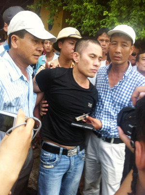 Lực lượng 141 bắt giữ Thiết cù