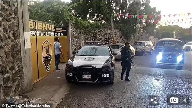 Cảnh sát có mặt tại hiện trường vụ xả súng.