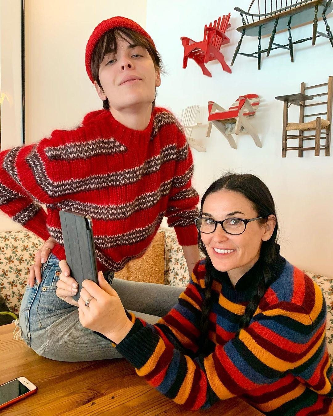 Demi Moore và con gái út Tallulah Willis.