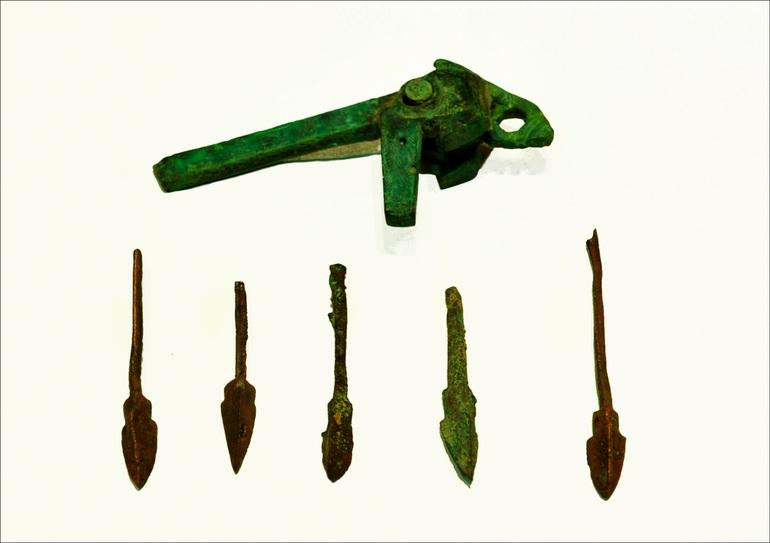 Những kết quả nghiên cứu khảo cổ học đã chứng minh việc danh tướng Cao Lỗ sáng chế ra loại nỏ bắn cùng lúc nhiều mũi tên là có thật.