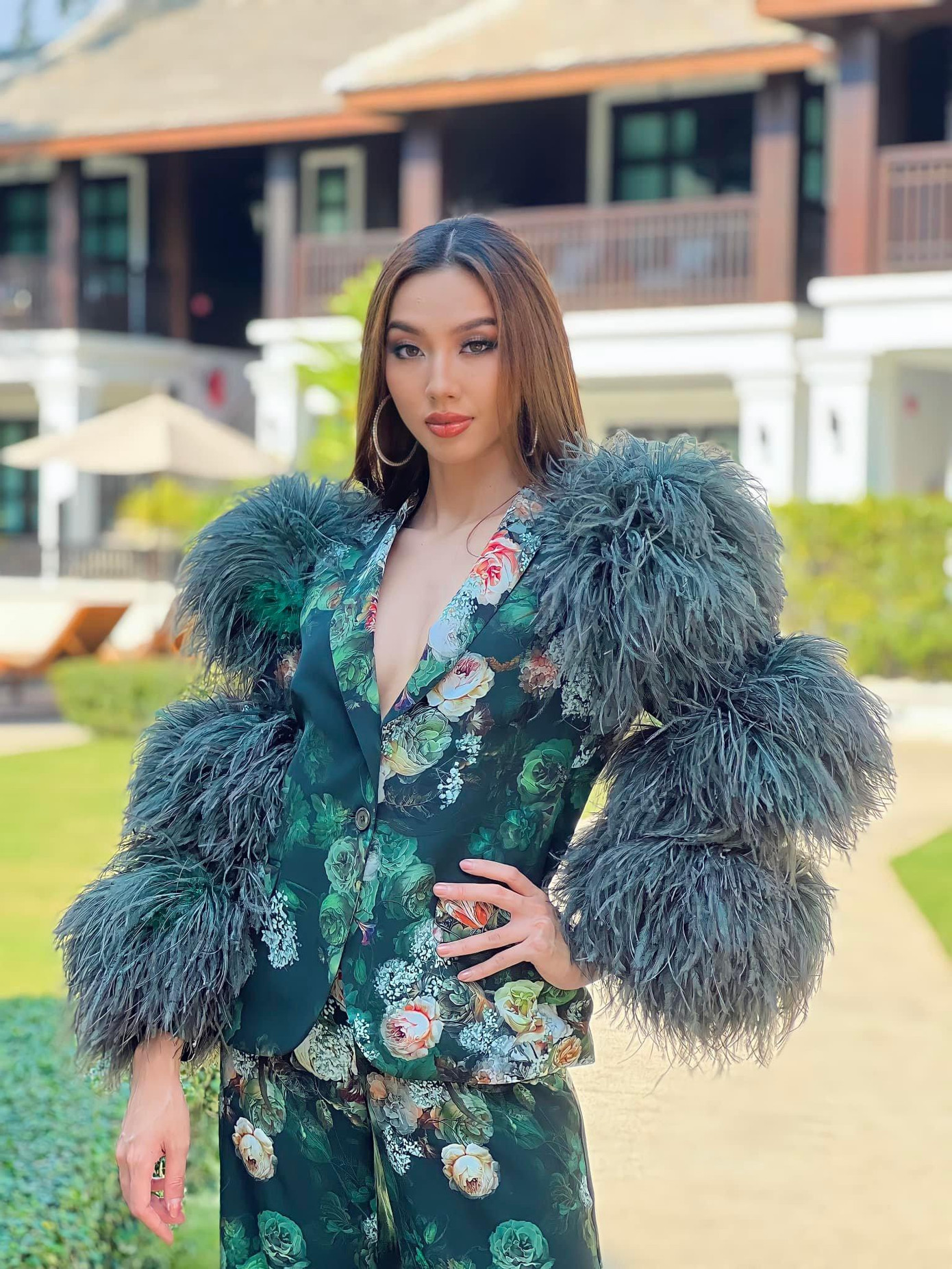 Thuỳ Tiên hé lộ không thể về Việt Nam vào 1/1/2022 và sẽ đón năm mới ở Thái Lan.