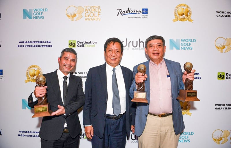 Việt Nam vinh dự nhận được 3 chiếc cúp giải thưởng danh giá từ Word Golf Awards 2023.