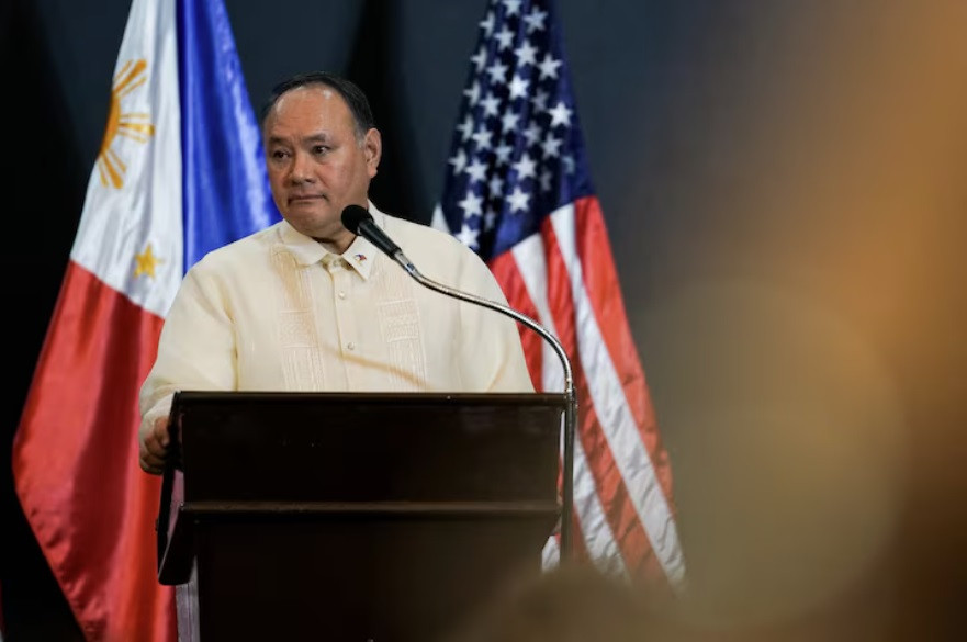 Bộ trưởng Quốc phòng Philippines Gilberto Teodoro. (Ảnh: Reuters) Bộ trưởng Quốc phòng Philippines Gilberto Teodoro. (Ảnh: Reuters)