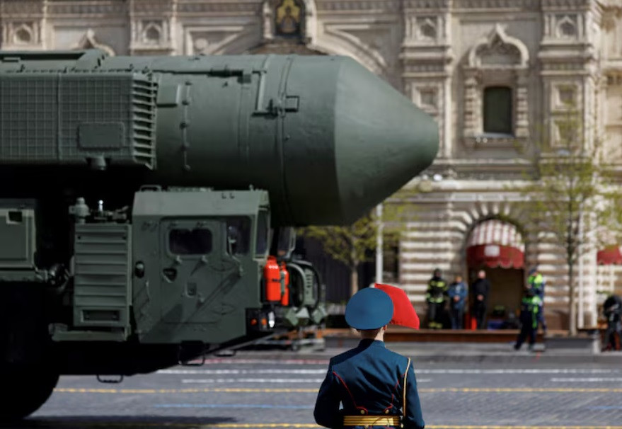 Hệ thống tên lửa đạn đạo xuyên lục địa Yars của Nga tham gia cuộc duyệt binh Ngày Chiến thắng ở trung tâm thủ đô Mátxcơva, ngày 9/5/2022.