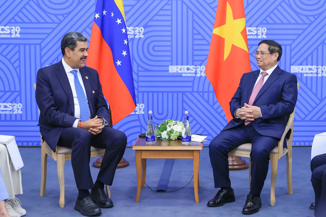 Thủ tướng Phạm Minh Chính trong cuộc hội kiến Tổng thống Venezuela Nicolas Maduro. Ảnh: VGP.