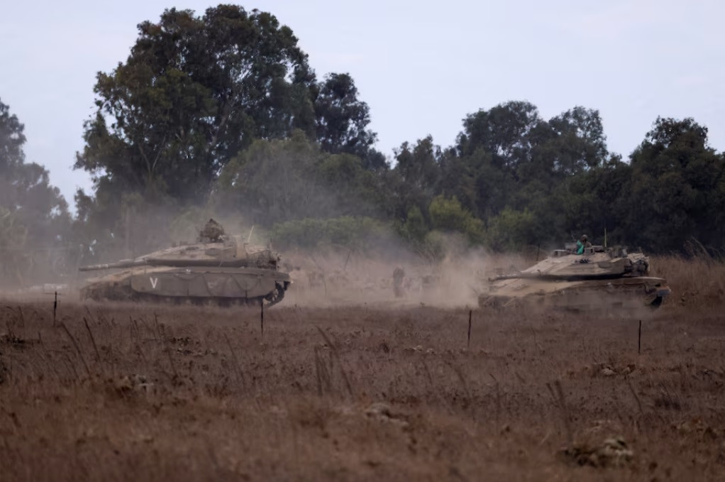 Xe tăng Israel ở Cao nguyên Golan, ngày 22/9. (Ảnh: Reuters) Xe tăng Israel ở Cao nguyên Golan, ngày 22/9. (Ảnh: Reuters)