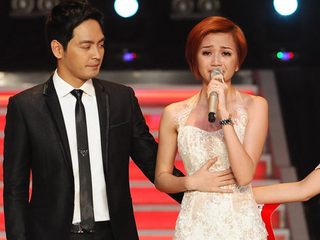 Thiều Bảo Trang nghẹn ngào nói lời chia tay chương trình