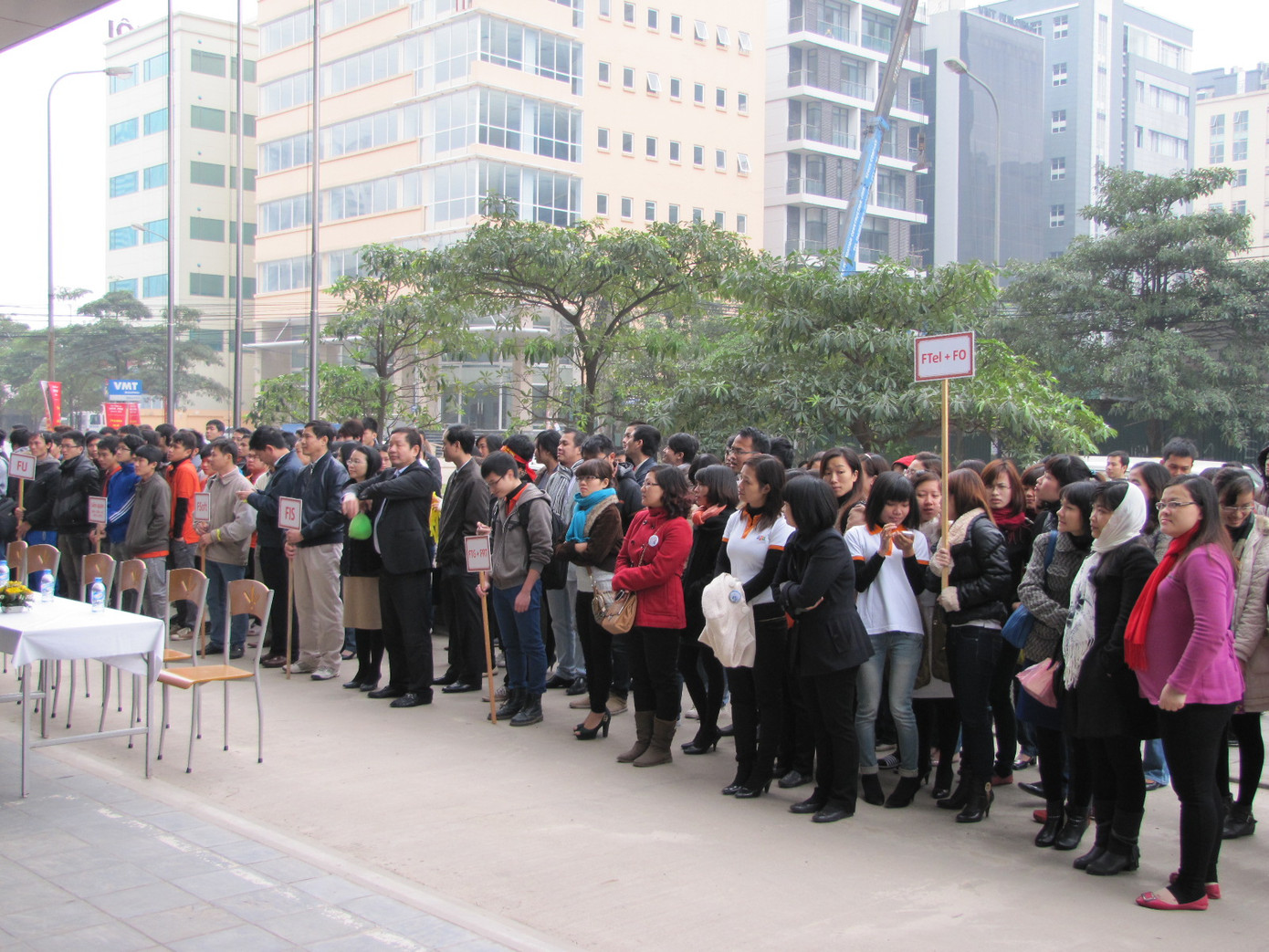 ra quân ngày vì cộng đồng. ra quân ngày vì cộng đồng