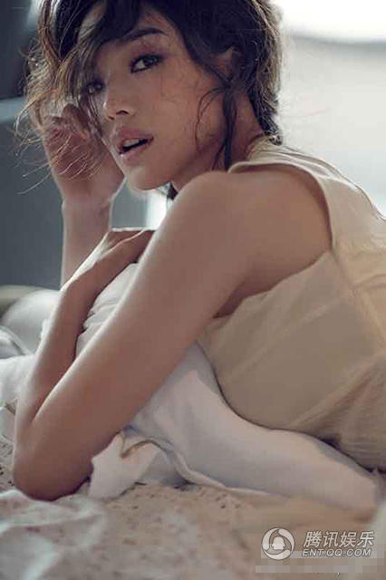 Thư Kỳ: Từ diễn viên ‘phim cấp ba’ đến quý cô ‘sang chảnh’ ảnh 8