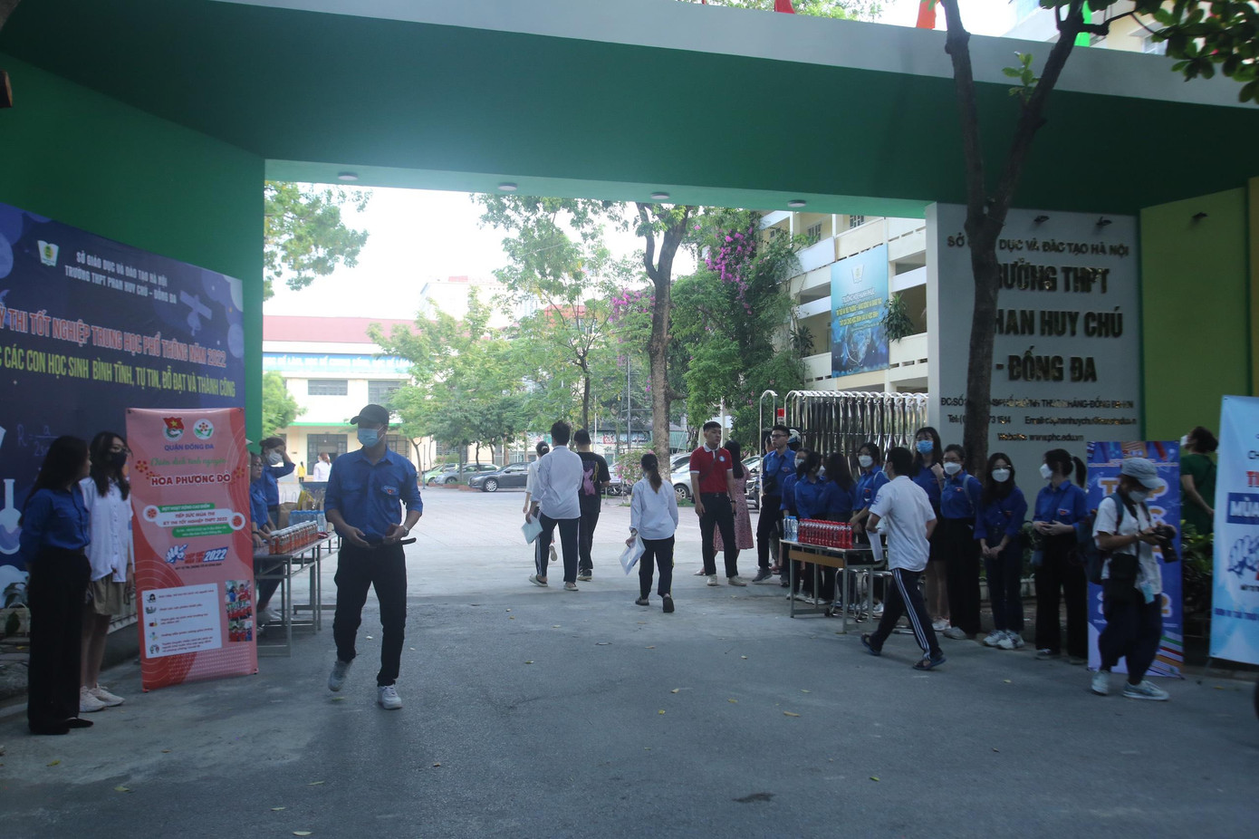 Thí sinh tự tin thi xong Ngữ Văn, cập nhật giải đề ảnh 38