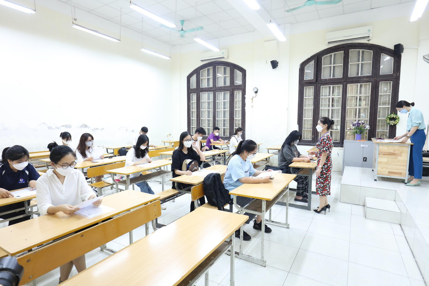 CẬP NHẬT: Hơn 1 triệu thí sinh háo hức làm thủ tục thi tốt nghiệp THPT 2022 ảnh 43 CẬP NHẬT: Hơn 1 triệu thí sinh háo hức làm thủ tục thi tốt nghiệp THPT 2022 ảnh 43