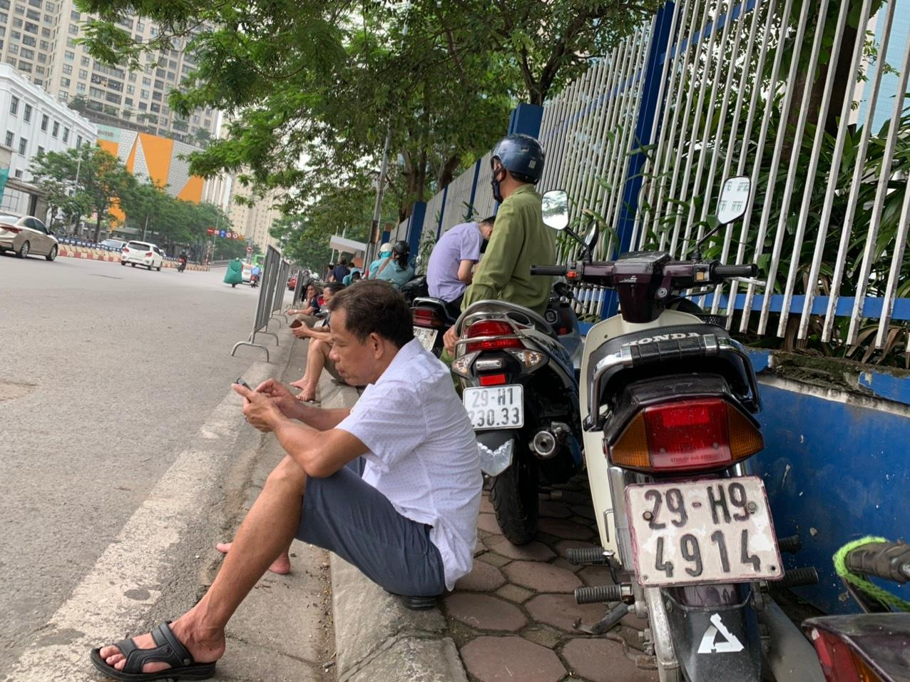 CẬP NHẬT: Hơn 1 triệu thí sinh háo hức làm thủ tục thi tốt nghiệp THPT 2022 ảnh 55 CẬP NHẬT: Hơn 1 triệu thí sinh háo hức làm thủ tục thi tốt nghiệp THPT 2022 ảnh 55