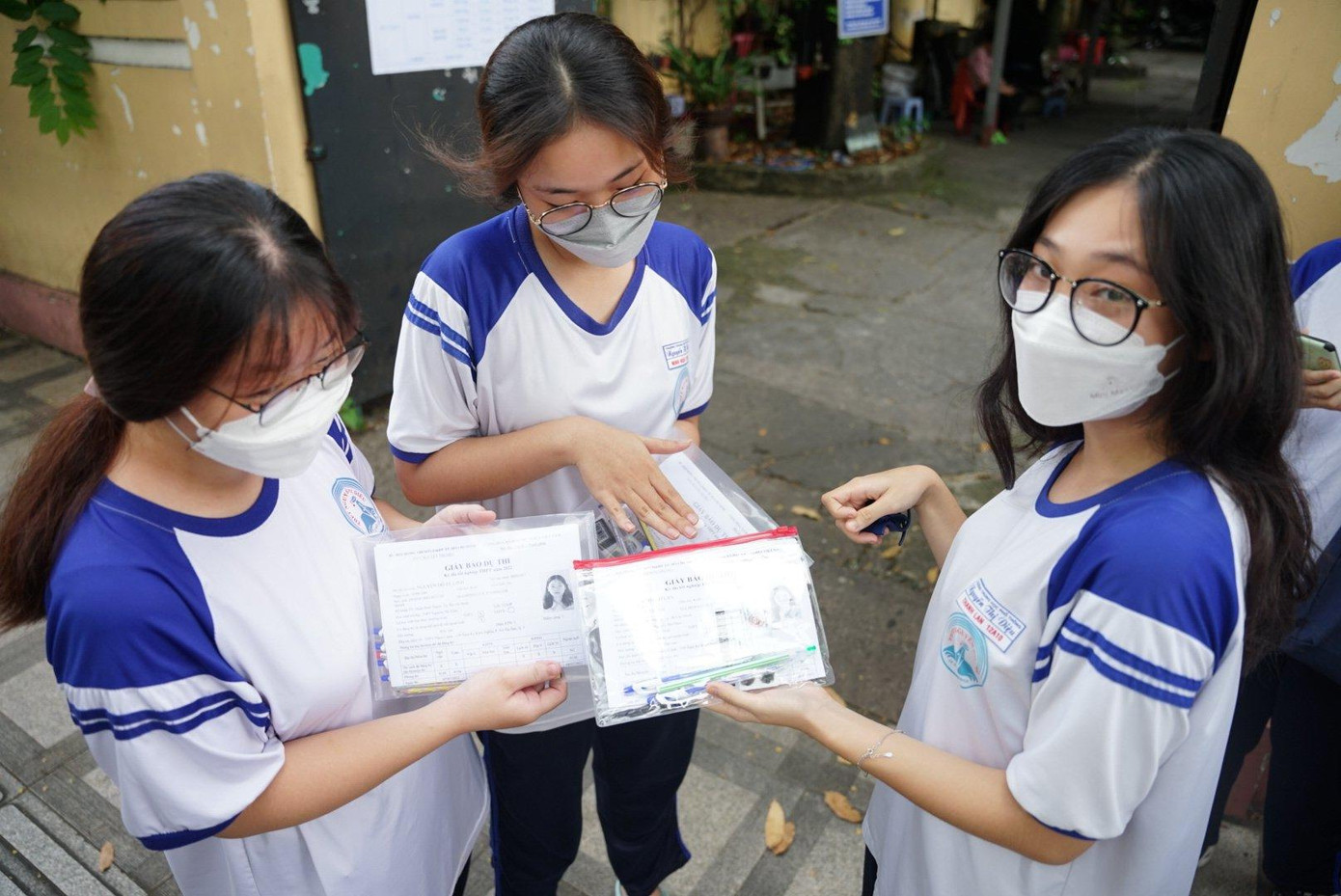 Tin, ảnh: NGUYỄN DŨNG- PHONG NGUYỄN Tin, ảnh: NGUYỄN DŨNG- PHONG NGUYỄN