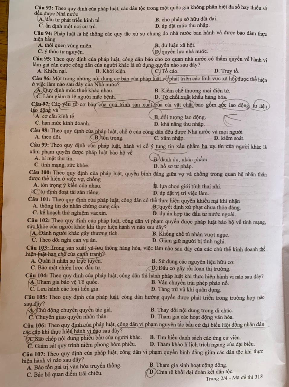 Thí sinh 'thở phào' khi hoàn thành bài thi tổ hợp, cập nhật giải đề 6 môn thi ảnh 49