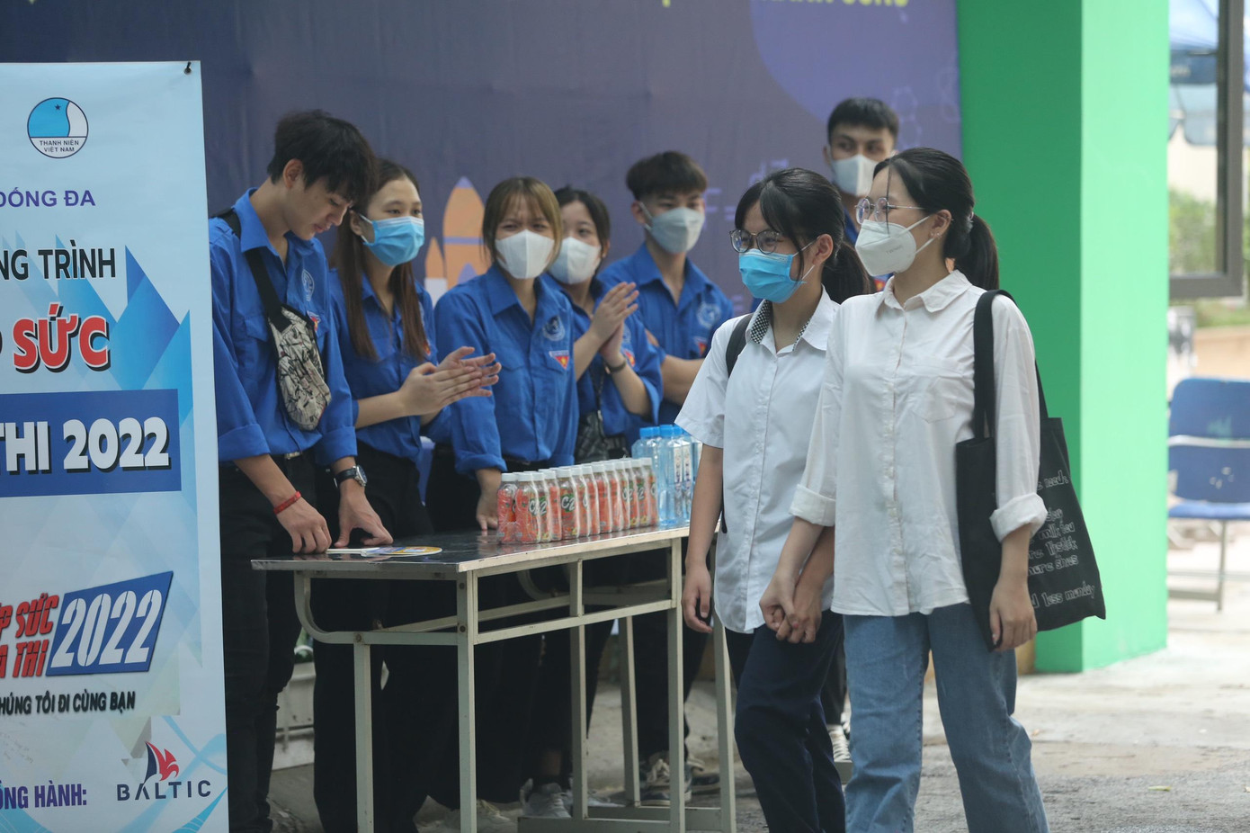 CẬP NHẬT: Hơn 1 triệu thí sinh háo hức làm thủ tục thi tốt nghiệp THPT 2022 ảnh 59 CẬP NHẬT: Hơn 1 triệu thí sinh háo hức làm thủ tục thi tốt nghiệp THPT 2022 ảnh 59