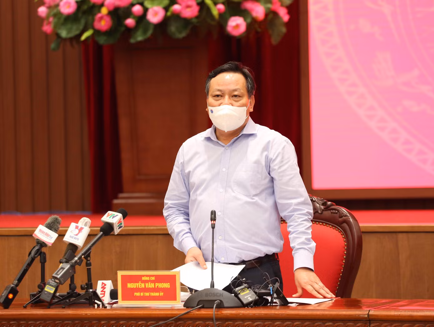 Phó Bí thư Thành uỷ Hà Nội Nguyễn Văn Phong. Ảnh: Xuân Hải