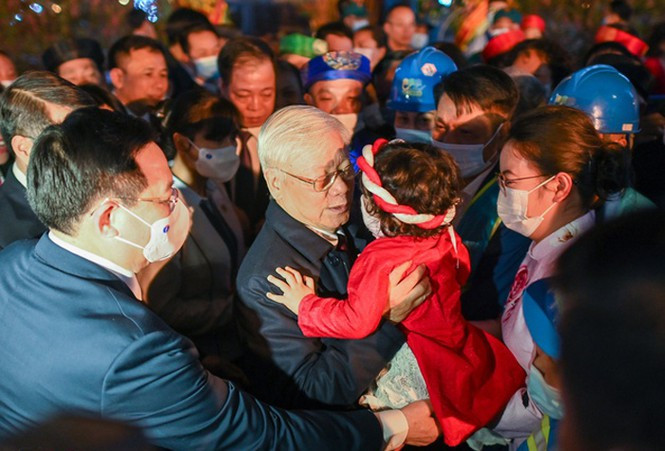 Cả nước chính thức bước sang năm mới Tân Sửu 2021 ảnh 20