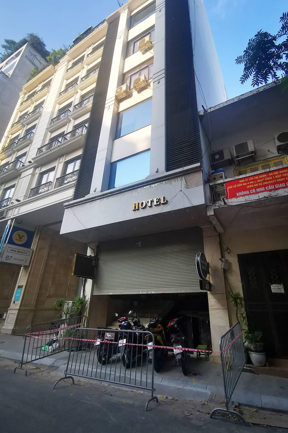 Chiều 11/7, Hà Nội thông tin ghi nhận 11 ca mắc COVID-19, trong đó có 5 trường hợp trên chuyến bay QH244 ngày 4/7/2021 từ TPHCM về Hà Nội (ngồi ghế từ 19C đến 19F). Cả 5 bệnh nhân này đều lưu trú ở số 89, phố Bùi Thị Xuân, (phường Nguyễn Du,quận Hai Bà Trưng).