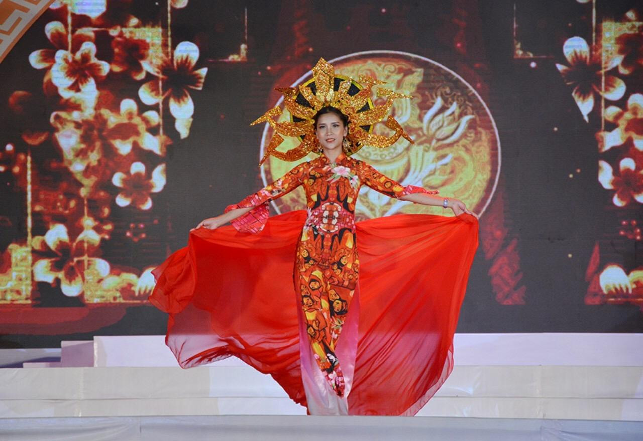 Chương trình có nhiều màn biểu diễn đặc sắc, bắt mắt người xem