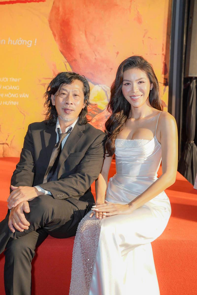 Minh Tú và đạo diễn Lưu Huỳnh