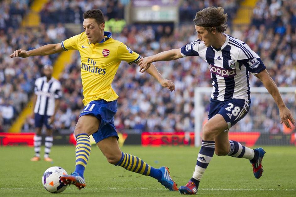 Ozil đứng thứ 10. Ozil đứng thứ 10