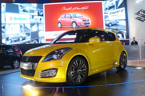 Suzuki mang tới chiếc xe nhỏ gọn chạy phố Swift