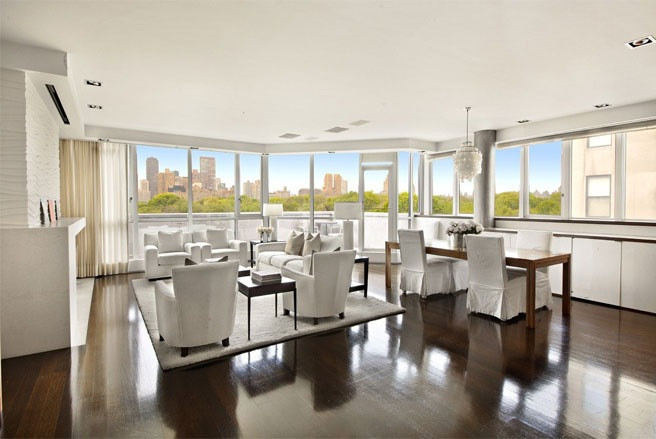 Abramovich dự kiến sẽ mua nốt hai căn còn lại để tạo thành một dinh thự duy nhất. Abramovich dự kiến sẽ mua nốt hai căn còn lại để tạo thành một dinh thự duy nhất